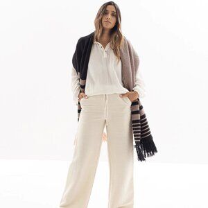 SHAWL SIJAN BLACK KRAF (BABY LLAMA, MERINO WOOL, COTTON)